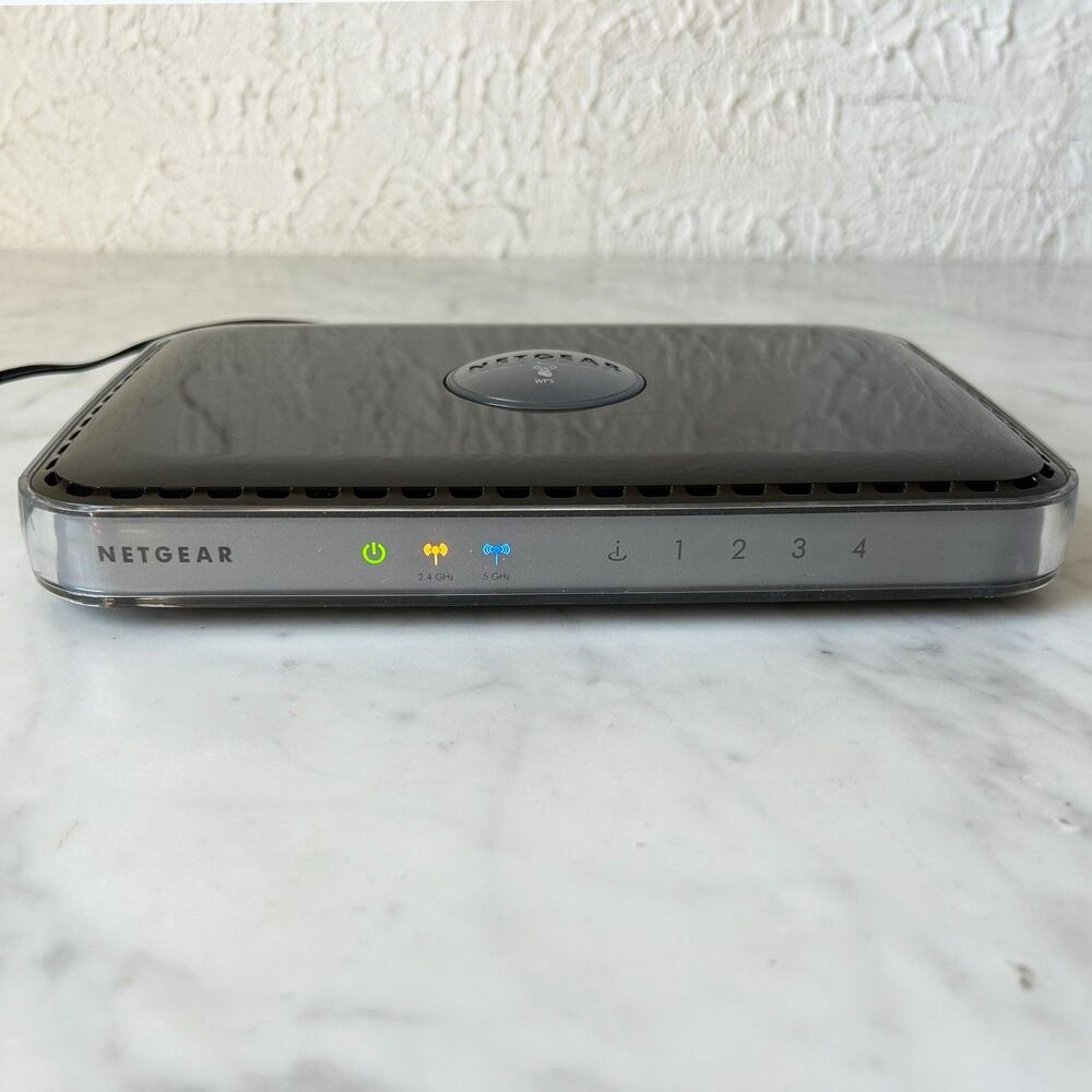 Netgear Router RangeMax Duo Wireless-N Router WNDR3300
